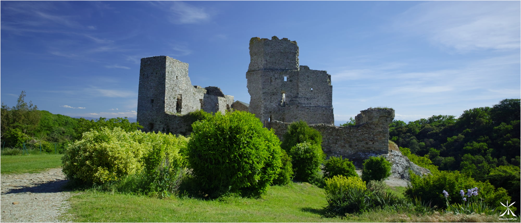 Photography of the Castle of Saissac in the Aude